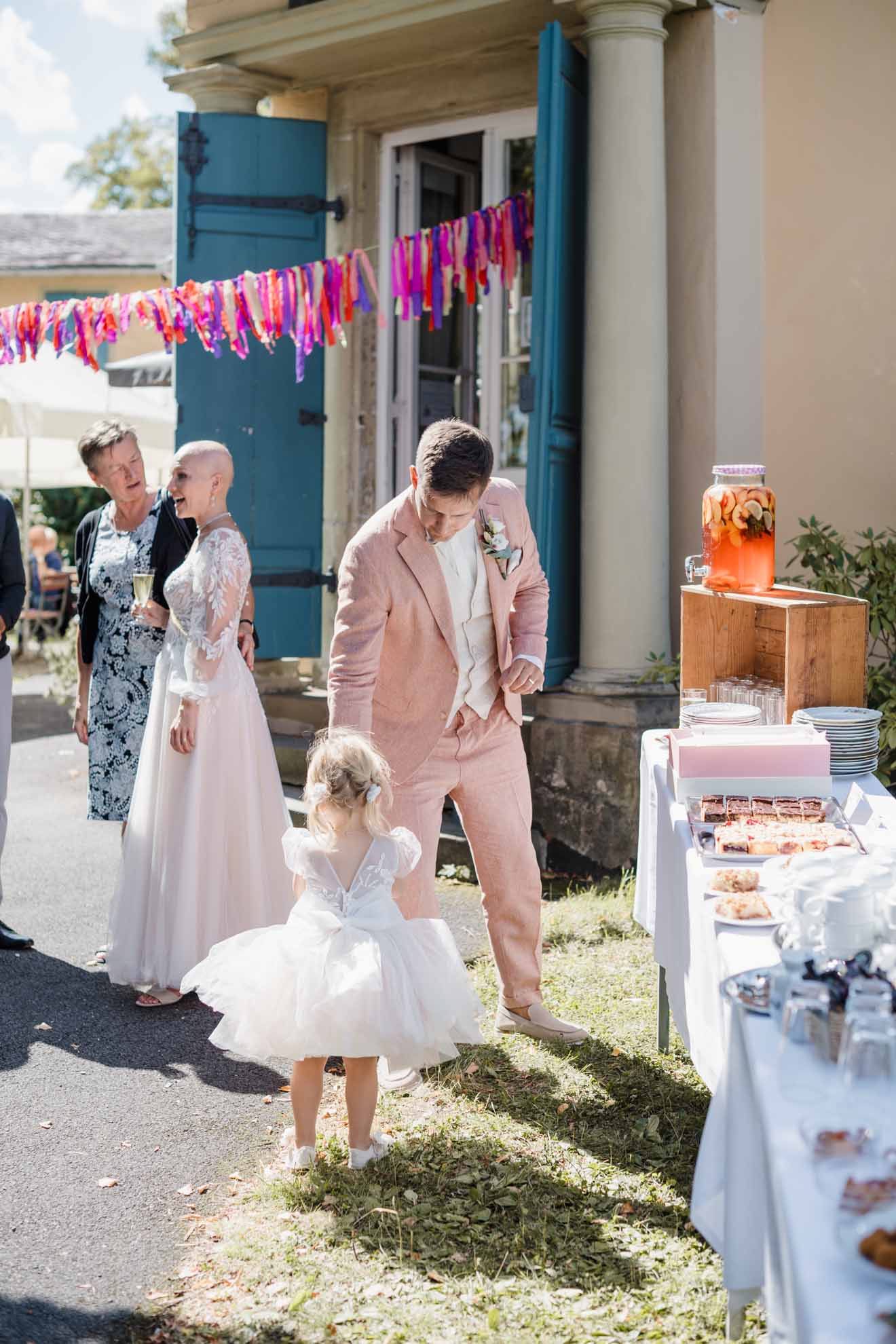 Hochzeit, Bamberg, Feier, Villa Remeis, Paerchen, Gaeste, Brautppar